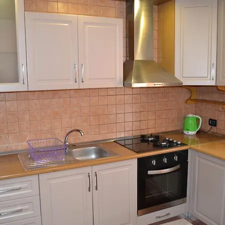 5 Bedrooms Partial Seaview * Vlorë