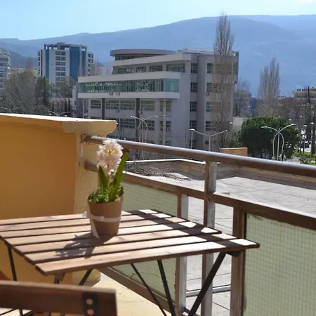 5 Bedrooms Partial Seaview Vlorë