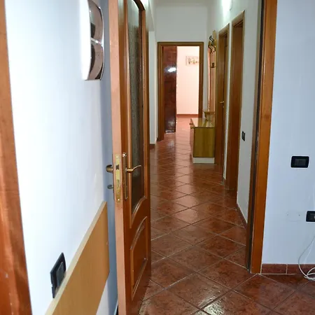 5 Bedrooms In Vlore