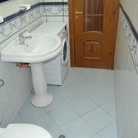 5 Bedrooms In Apartment Vlore