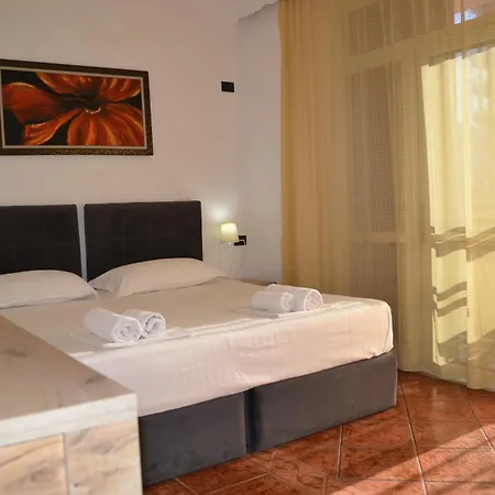 5 Bedrooms In * Vlore